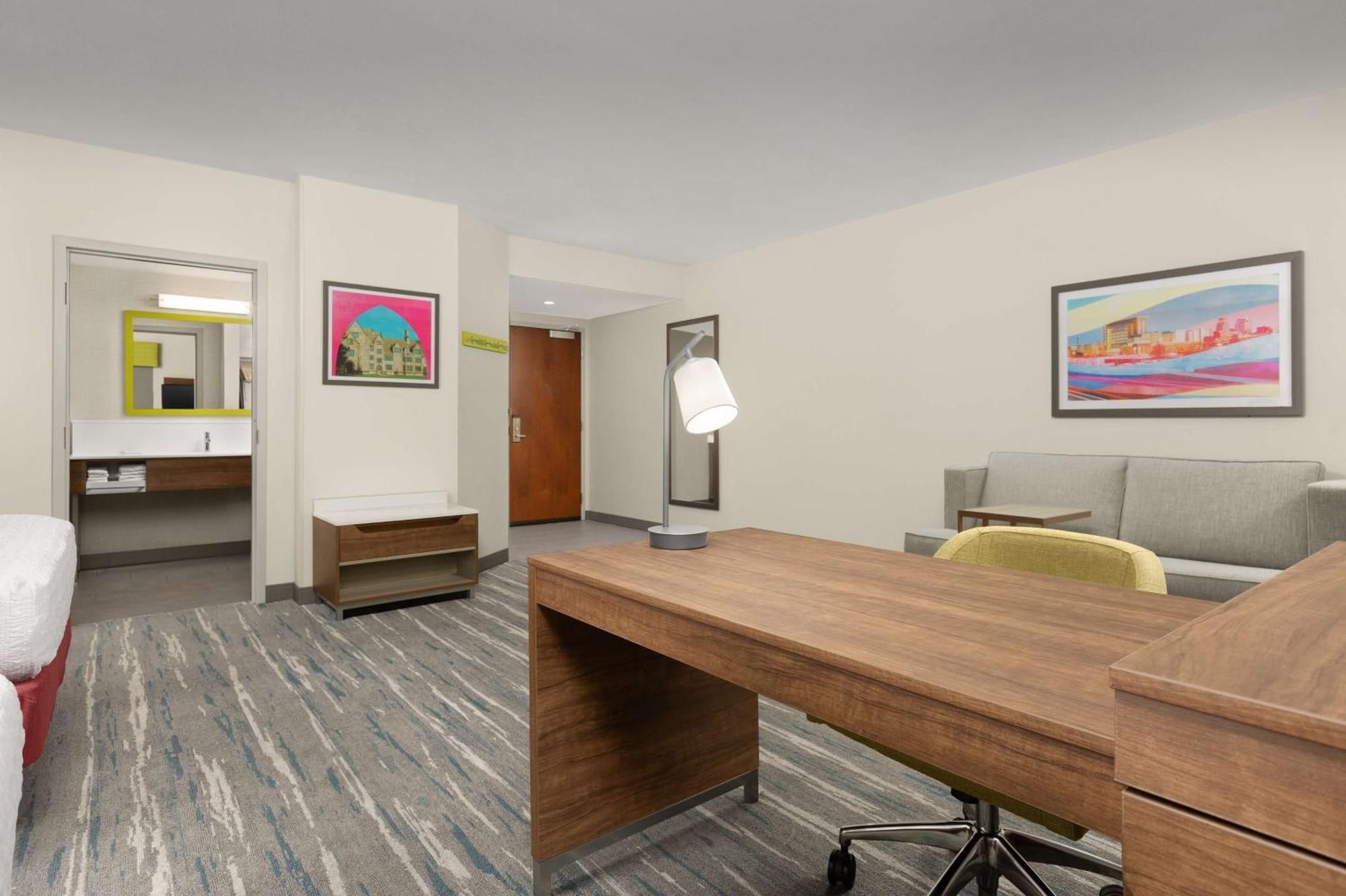 Hampton Inn & Suites Durham University Medical Center 외부 사진