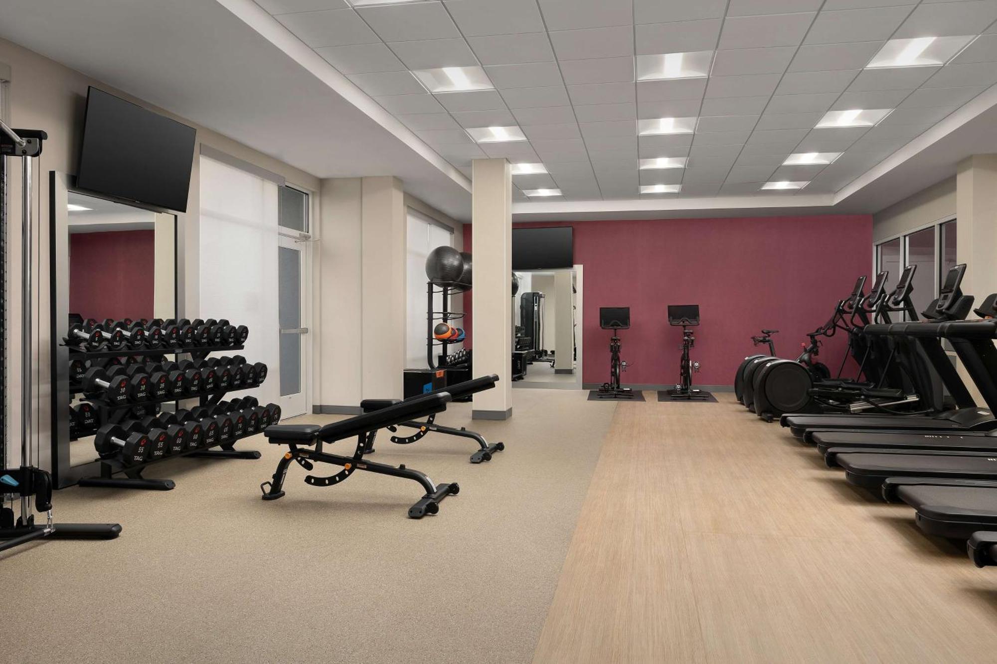 Hampton Inn & Suites Durham University Medical Center 외부 사진