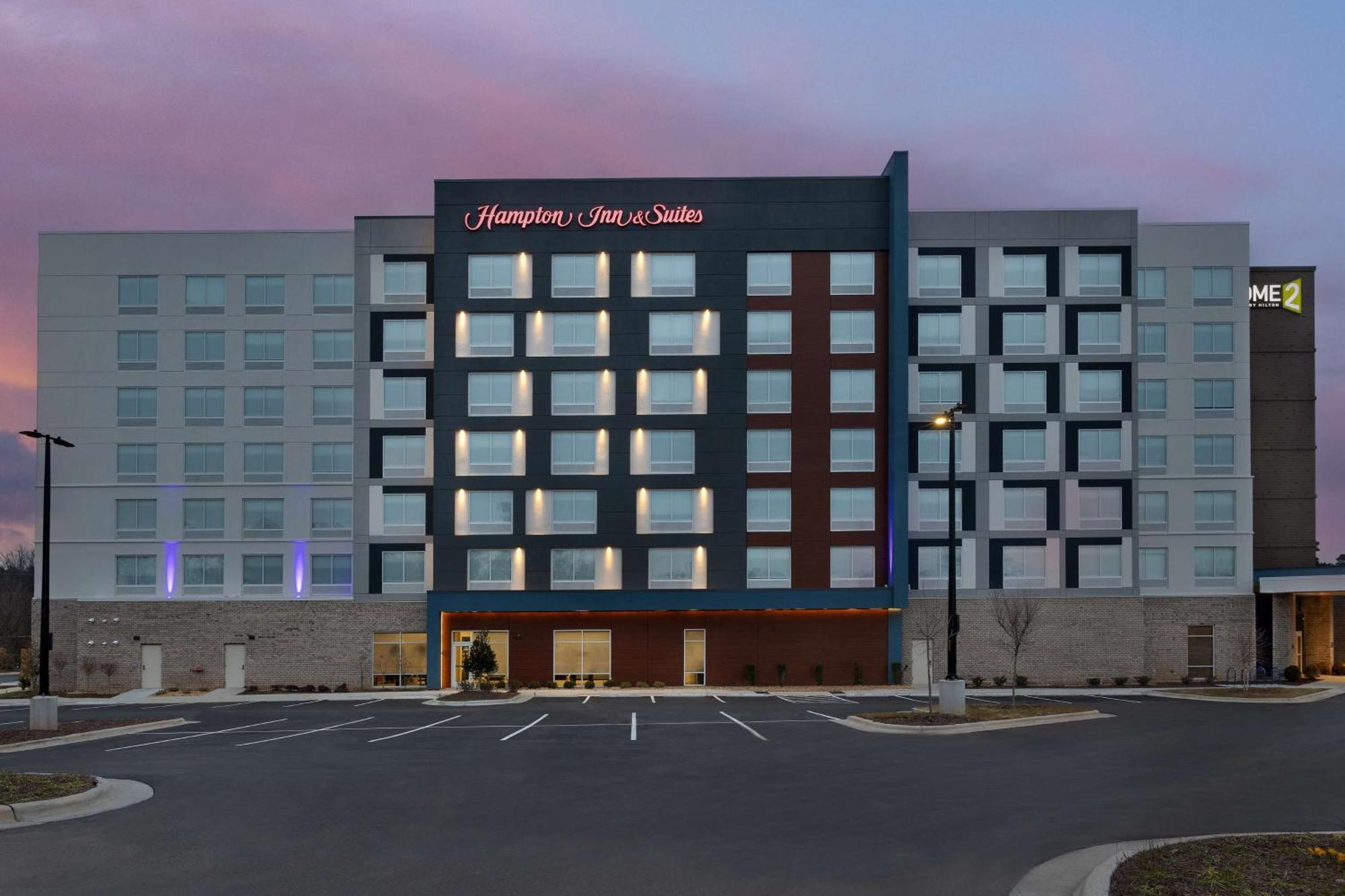 Hampton Inn & Suites Durham University Medical Center 외부 사진
